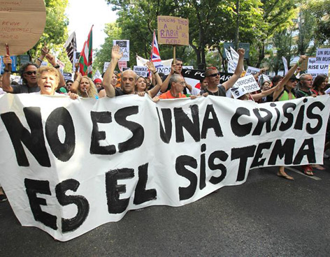 Espagne : Après un an de lutte, les indigné-e-s continuent le combat !