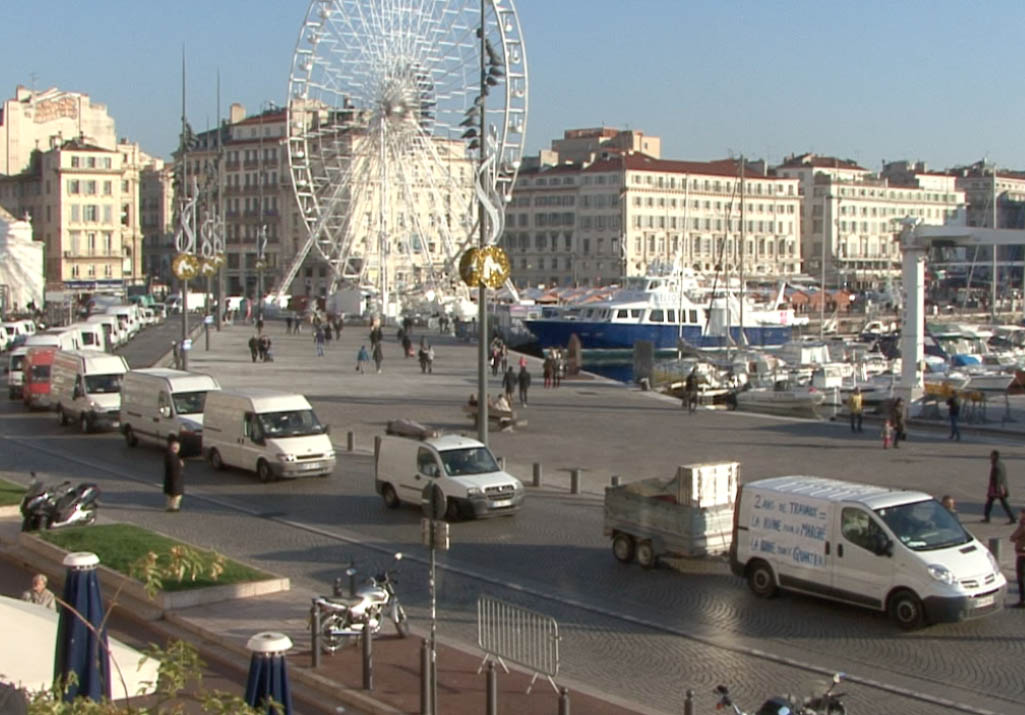 Les forains de la Plaine manifestent