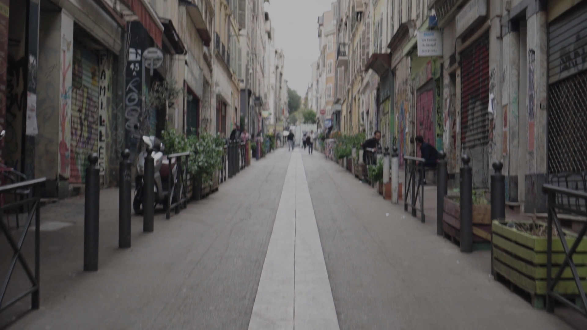 LA PLUIE, clip Dekadrage/Primitivi